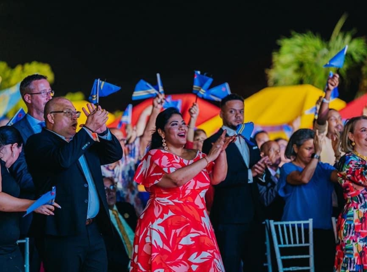Aruba a celebra grandemente y den un forma masha bunita Dia di Himno y Bandera