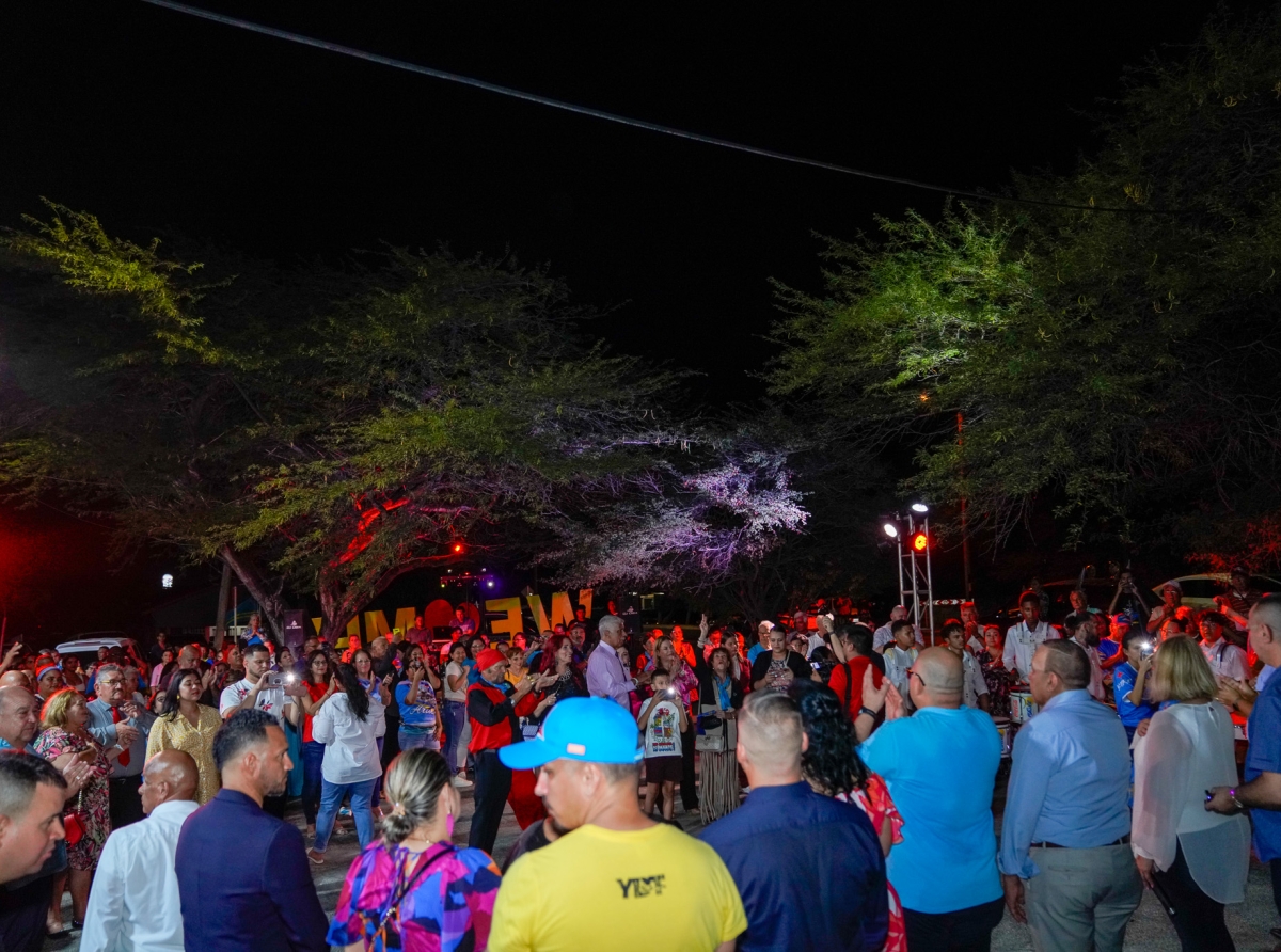 Na cede di MEP a hisa e bandera mas grandi di Aruba