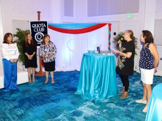 Quota International of Aruba a instala tres miembro nobo y a elegi directiva