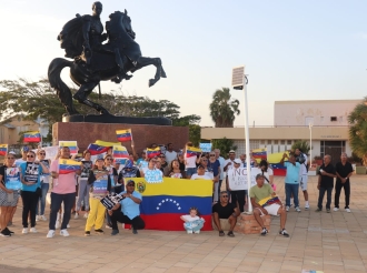 Venezolanonan na Aruba a protesta y exigi ‘eleccion liber’ na Venezuela