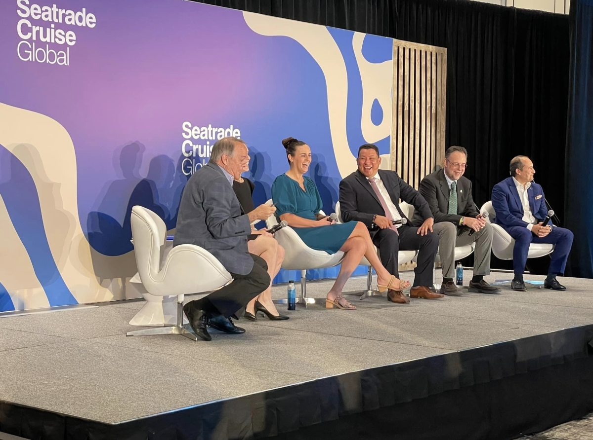 Marc Figaroa di Aruba Ports tabata panelista di Seatrade Cruise Global