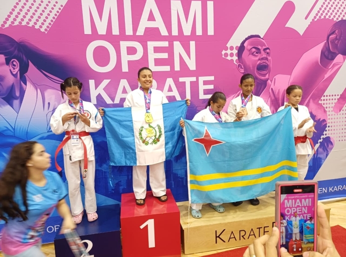 Aruba a haya varios medaya den Miami Open Karate