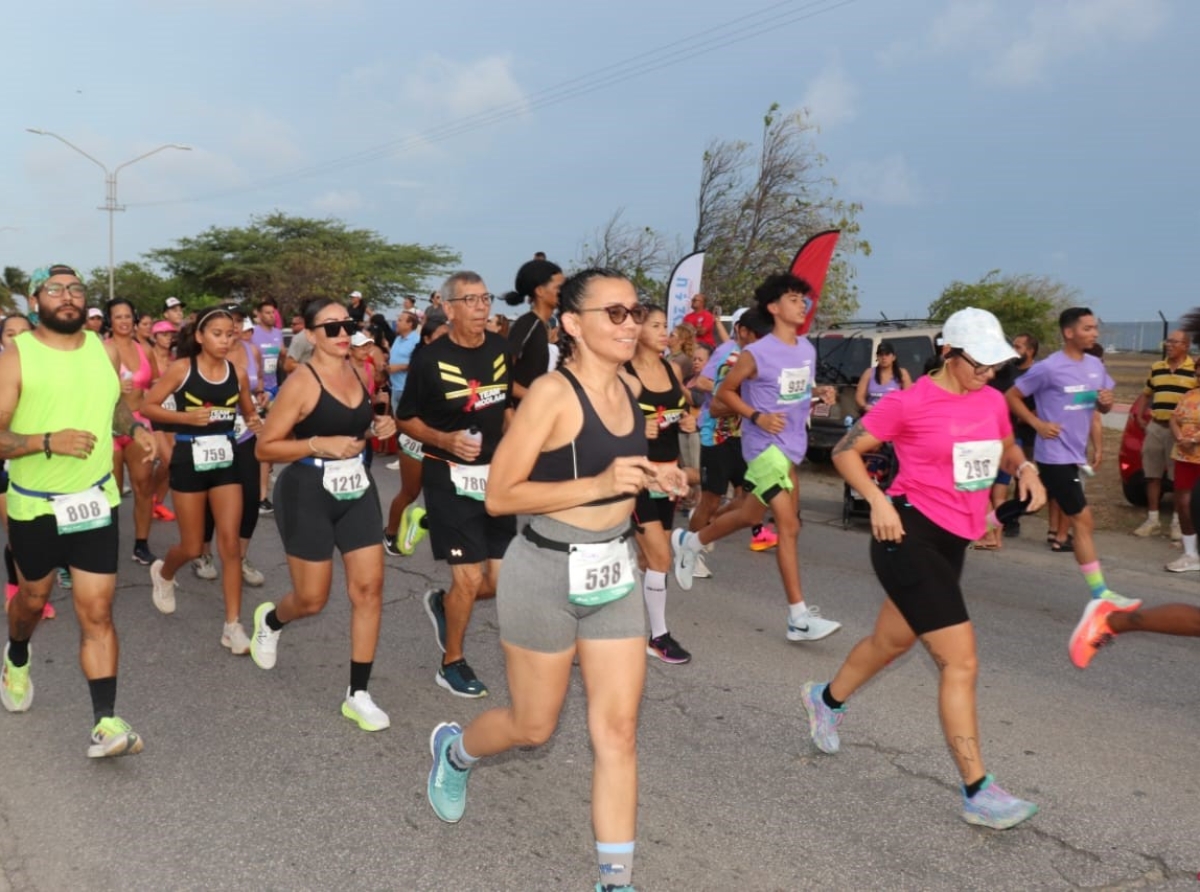 Ultimo dia di e Aruba Bank Walk & Run 2024