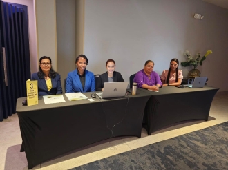 KvK satisfecho cu e mision comercial cu tabatin na Trinidad & Tobago