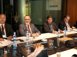 Gobierno a tene un reunion positivo cu Siemens Energy