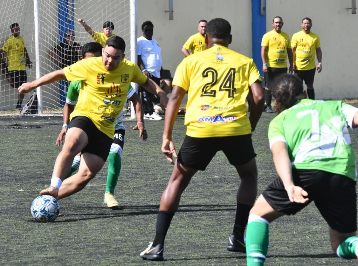 Organizadornan di ‘Parents League Soccer Tournament 2024’ a presenta un exitoso campeonato