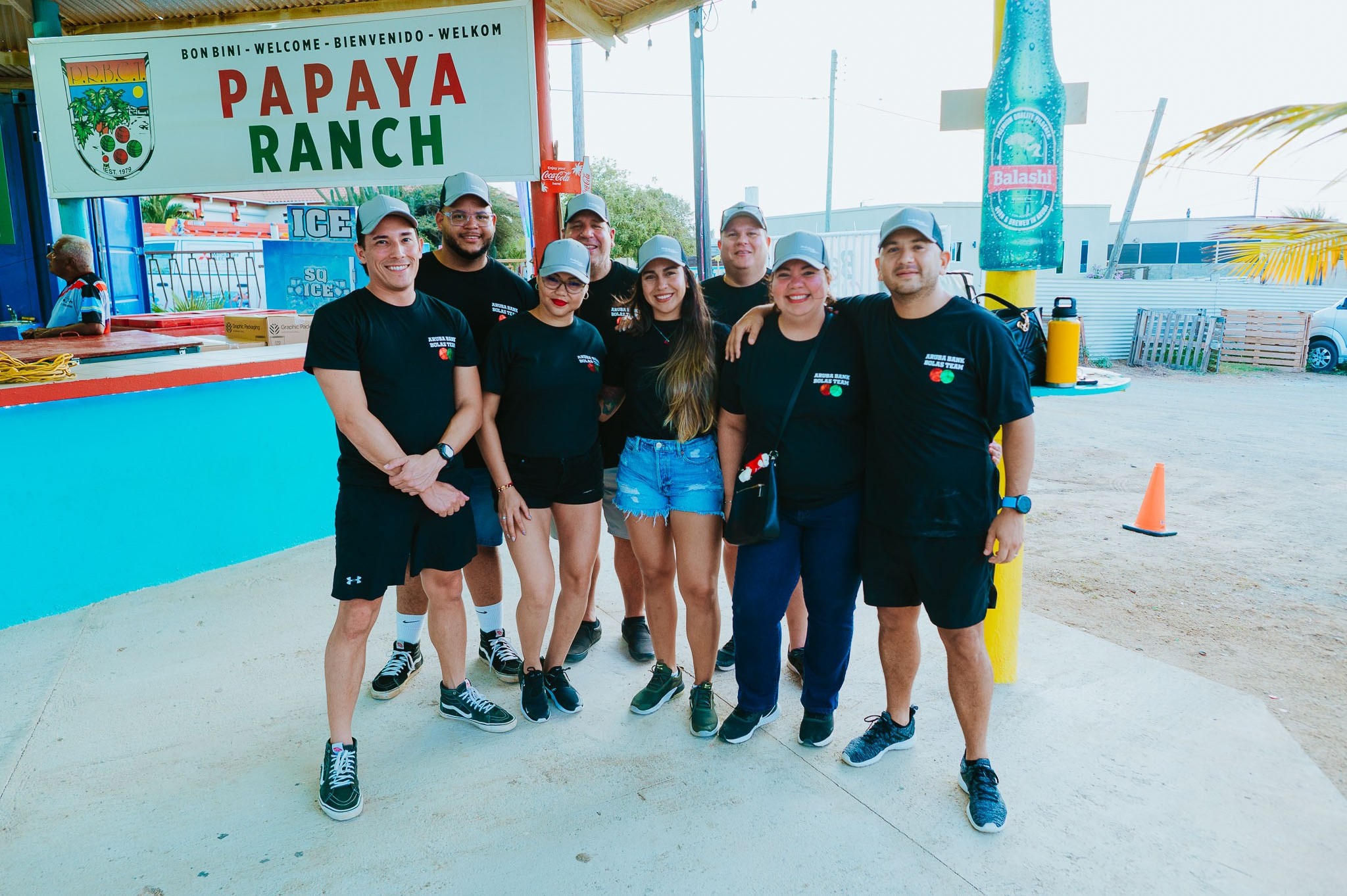 Team di Aruba Bank a sobresali na Torneo di Bolas na Papaya Ranch