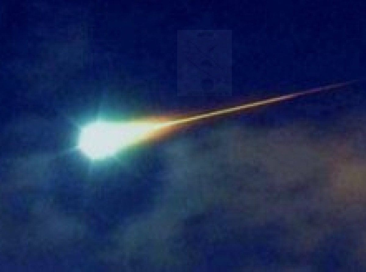 No tabata asteroid of satelite Starlink pero un BOLIDE Meteor