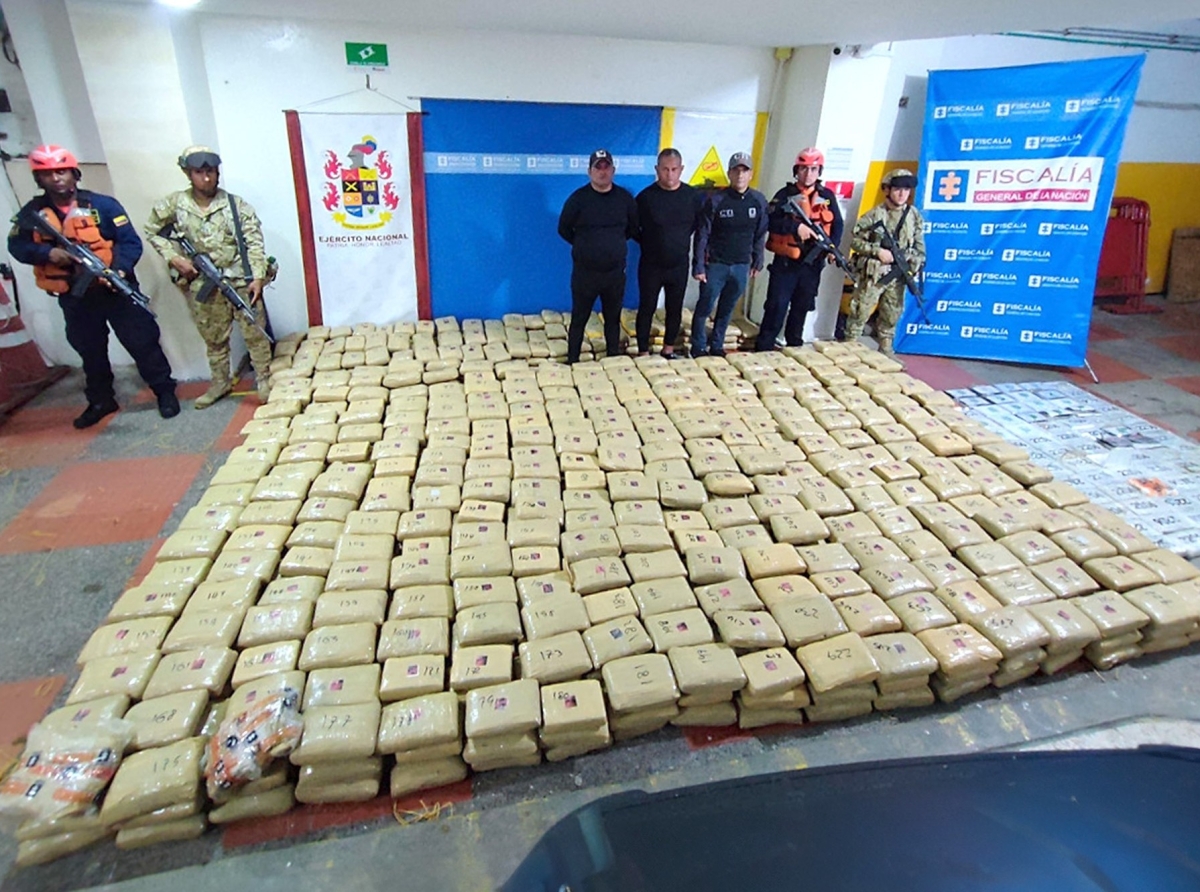 Mas di 1 ton di marihuana intercepta como 380 km pabao di Aruba