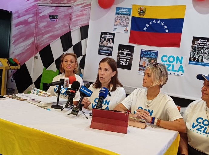 Testigonan di voto na Venezuela e biaha aki no ta bay sinta nan so na e mesanan electoral