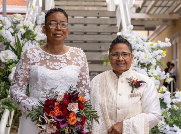 Curaçao ya a tene prome casamento civil entre pareha LGBT