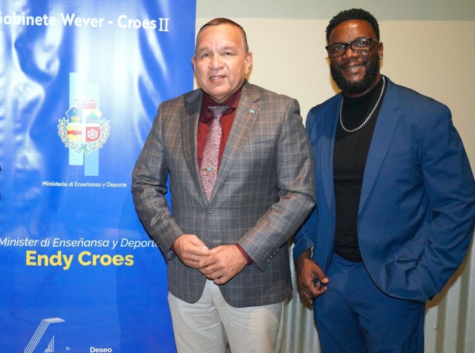 Minister Endy Croes y presidente di ABBA a combersa riba diferente proyecto deportivo