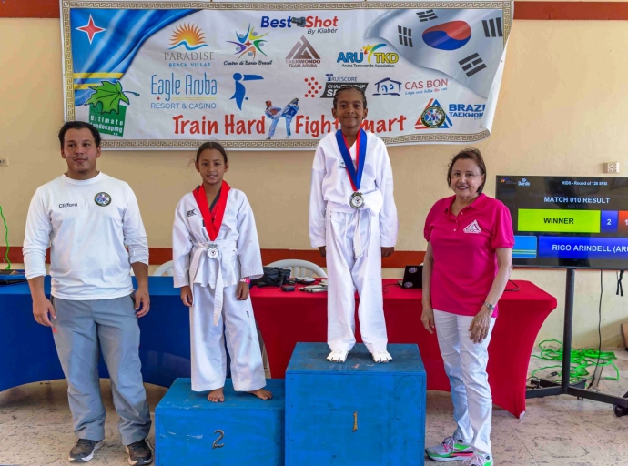 Grand Master Marilu de Veer tabata presente na Ultimate Taekwondo Cup