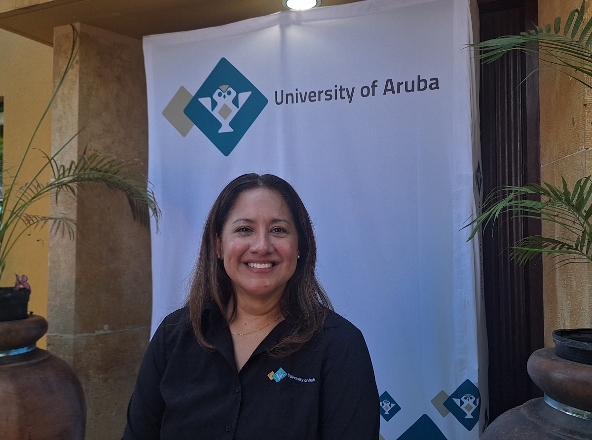 Tin rond di 360 studiante nobo pa Bachelor y Master e aña aki na Universidad di Aruba   