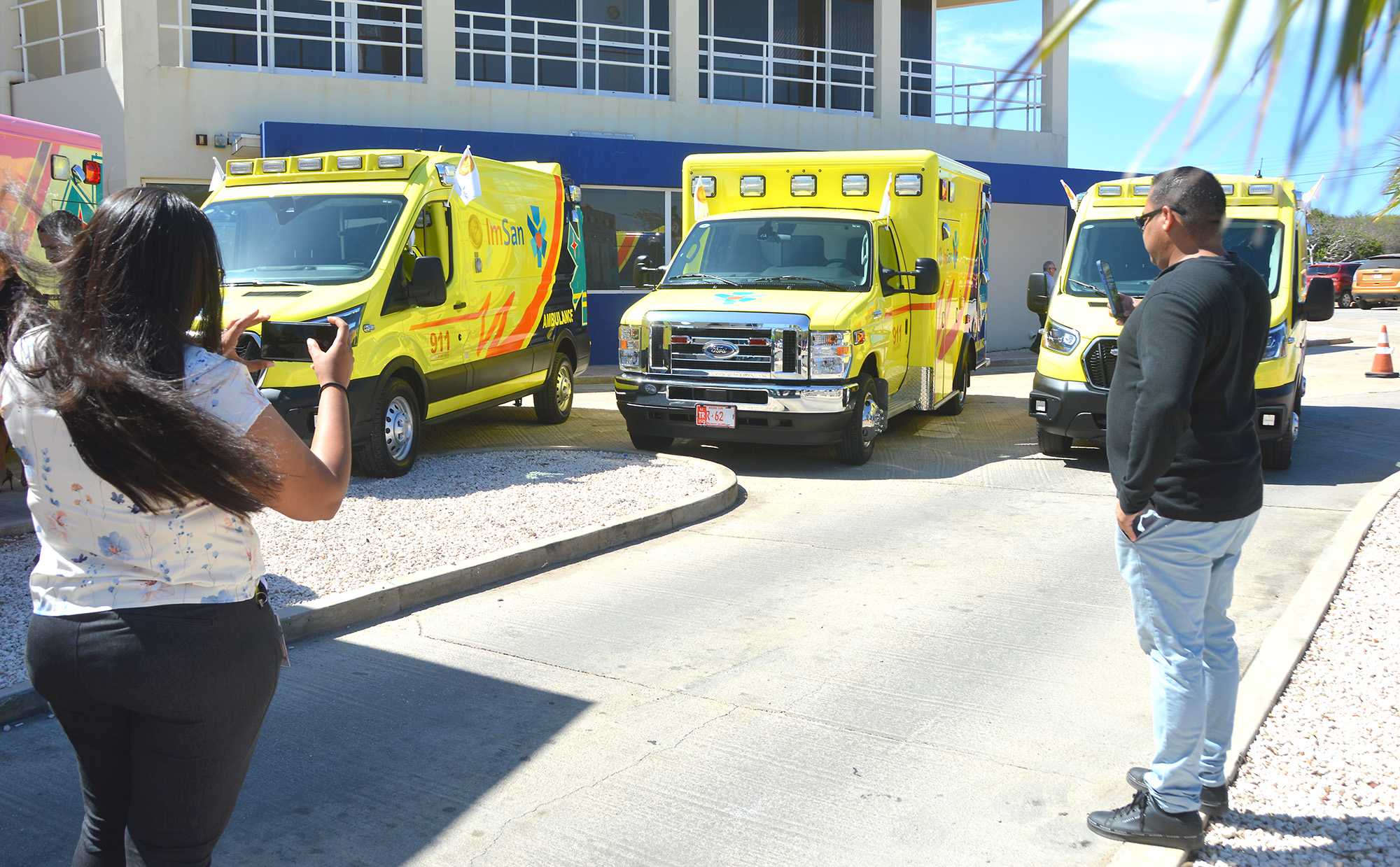 Aruba a haya cuatro unidad nobo di Ambulans