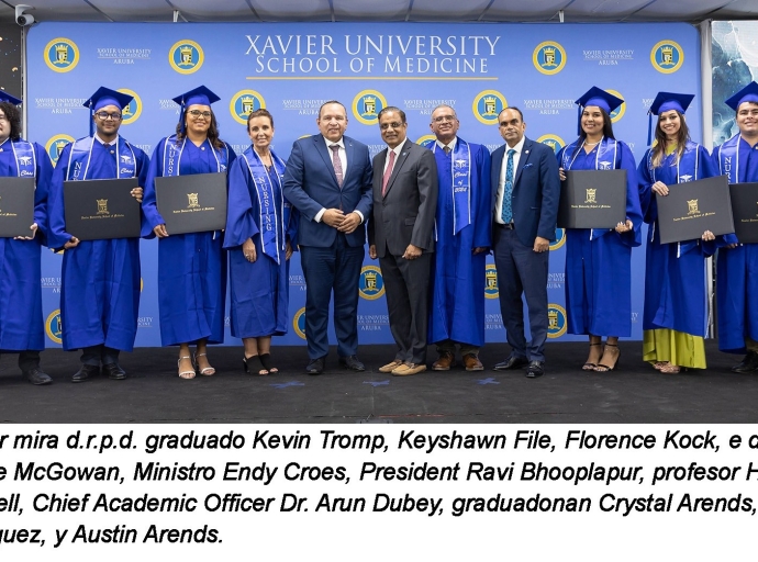 Ceremonia historico di graduacion na Xavier University School of Nursing