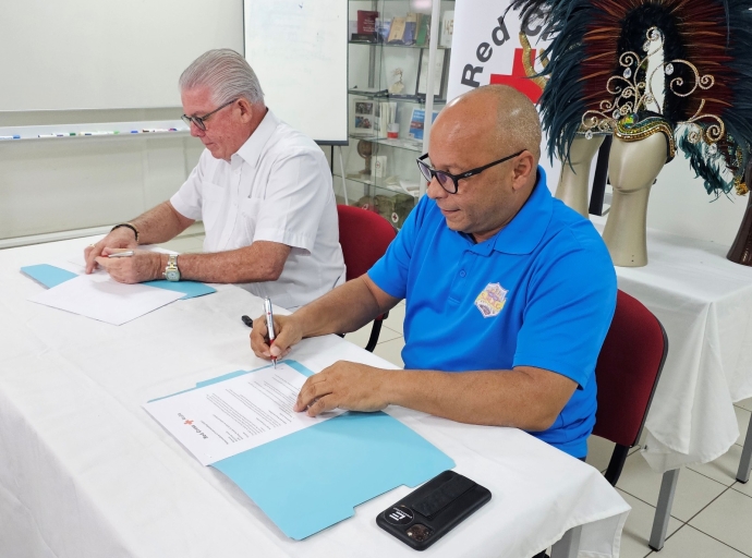 Cruz Cora Aruba y SMAC a firma MoU pa Carnaval 71