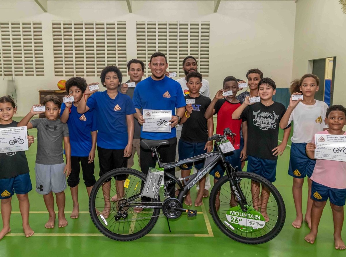 Taekwondo Team Aruba ta rifa un Mountain Bike pa recauda fondo