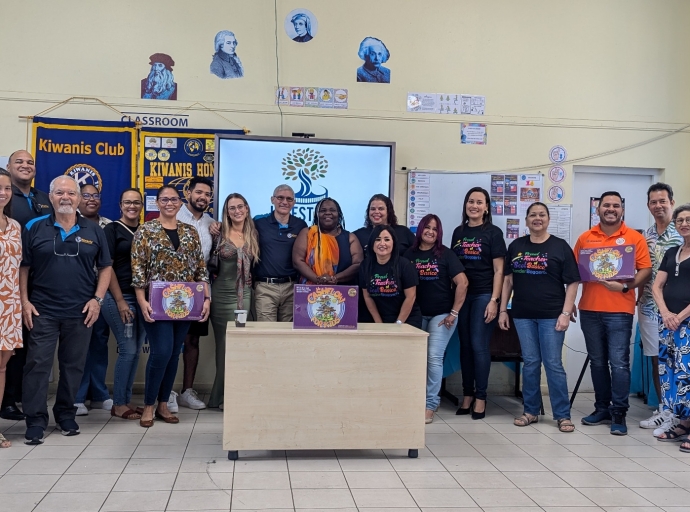 Kiwanis Club of Palm Beach ta lansa programa “Invest In Me”