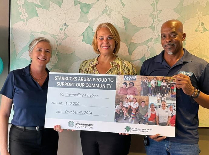 Starbucks Foundation cu donacion haci na ‘Trampolin pa Trabao’   