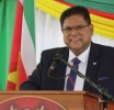 Presidente di Republica di Surinam riba un bishita oficial na Aruba