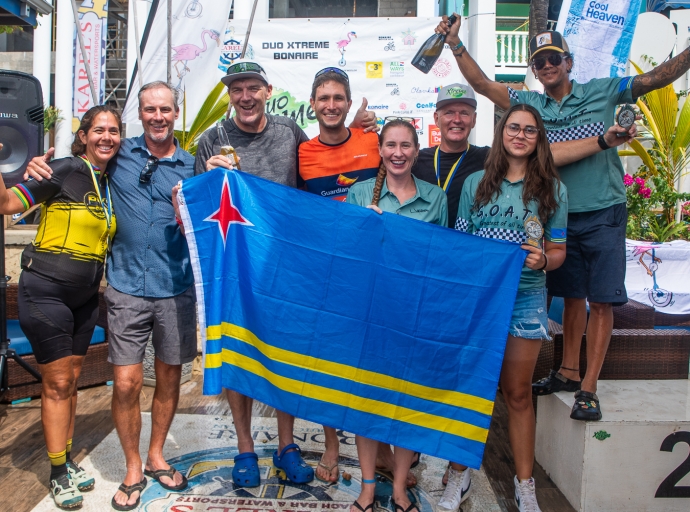 Ciclistanan di Aruba a destaca durante Duo Xtreme Bonaire 2024