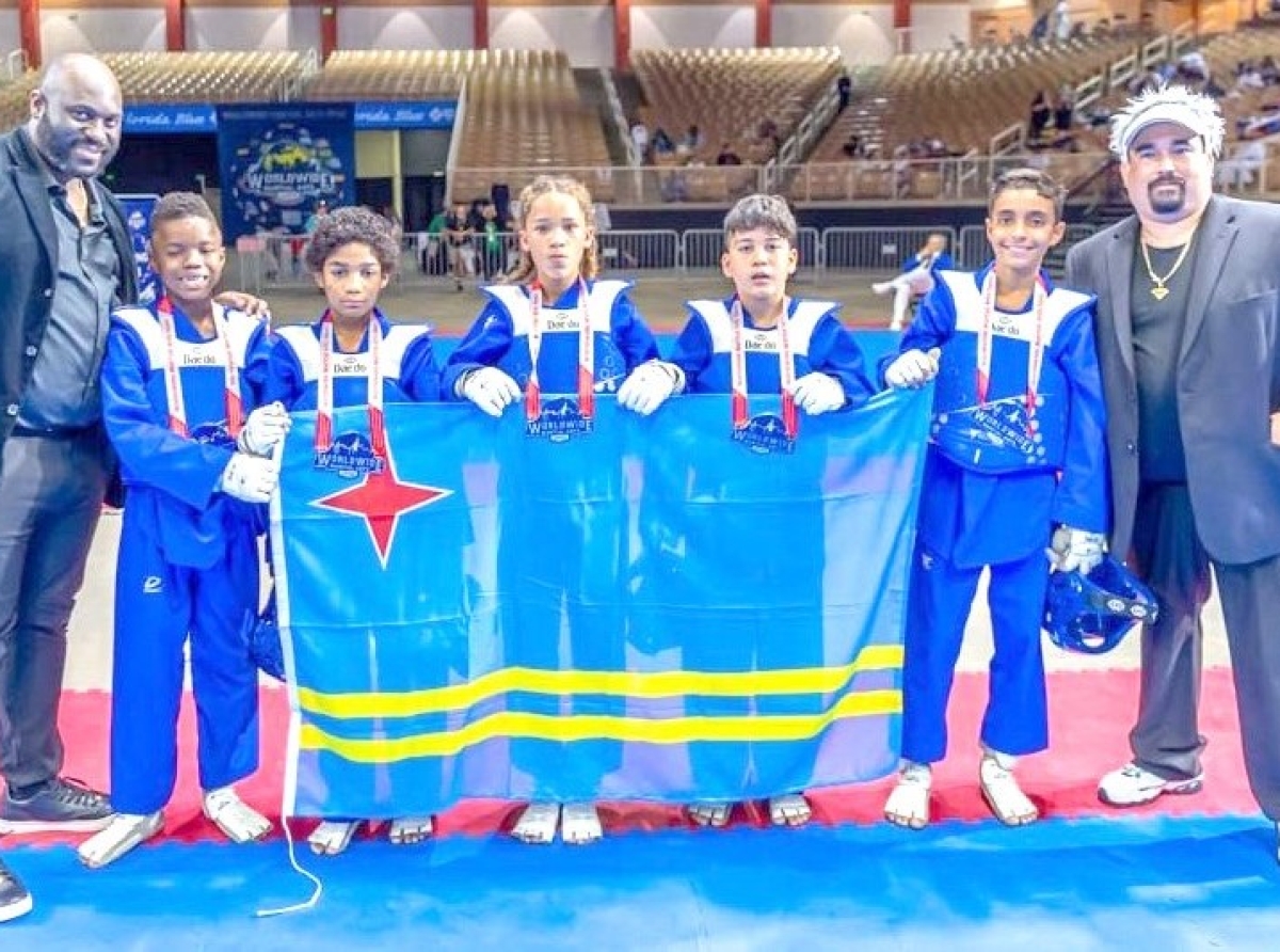 Taekwondo Team Aruba Aruba a gana 4 medaya di Oro na Orlando