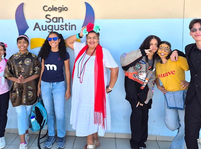 Studiantenan di Colegio San Agustin a disfraza manera artista