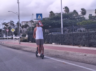 Instancianan manera DTP y KPA ta haci control riba E-scooter, pero KPA no tin mucho personal