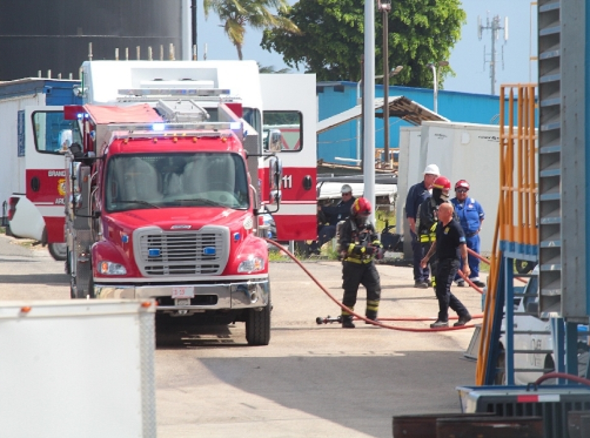 Accion rapido di Brandweer a evita cu candela na WEB por a haya forsa