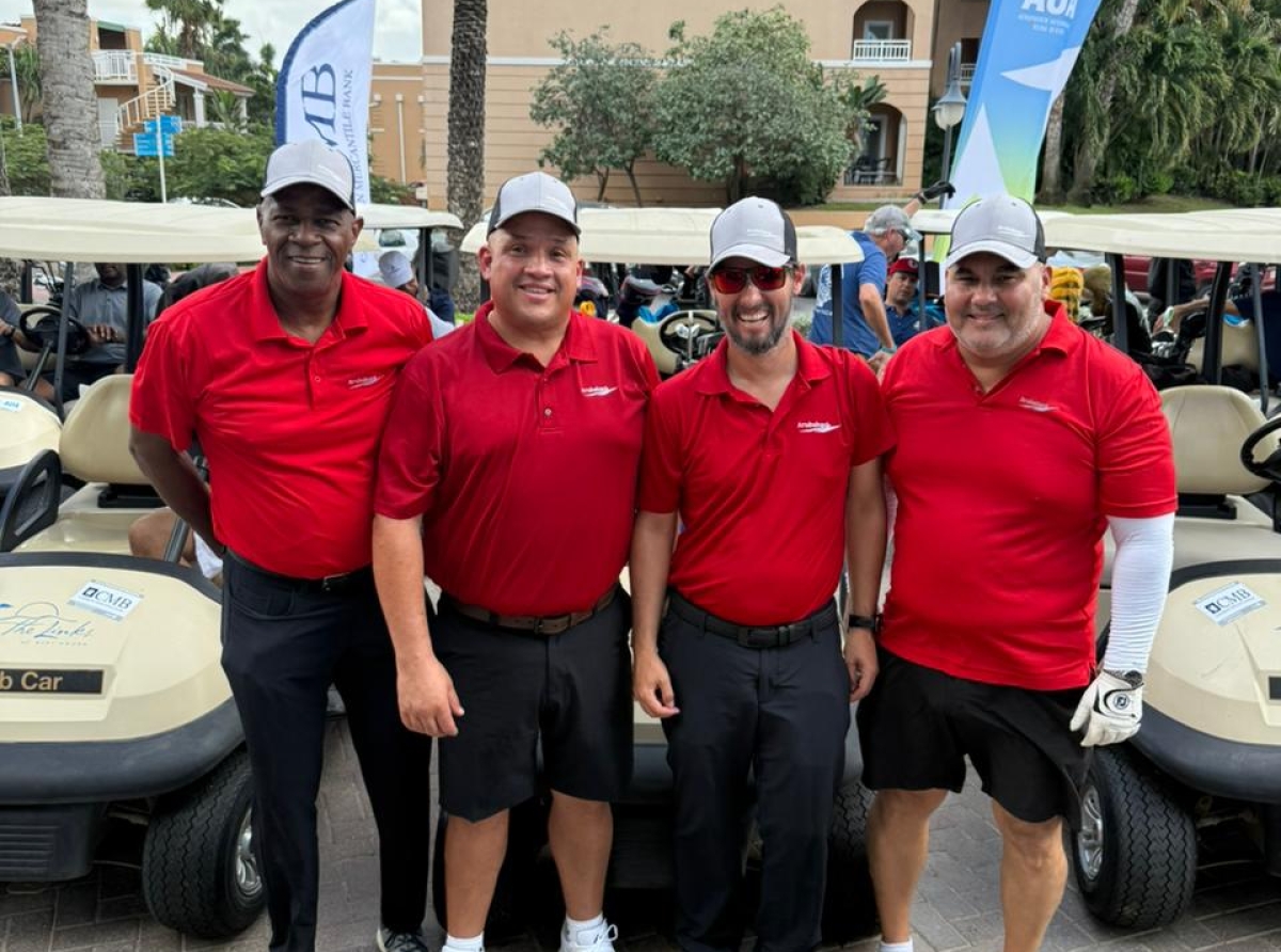 Aruba Bank ta orguyoso di a participa den e torneo di golf di caridad anual di Rotary Club of Aruba