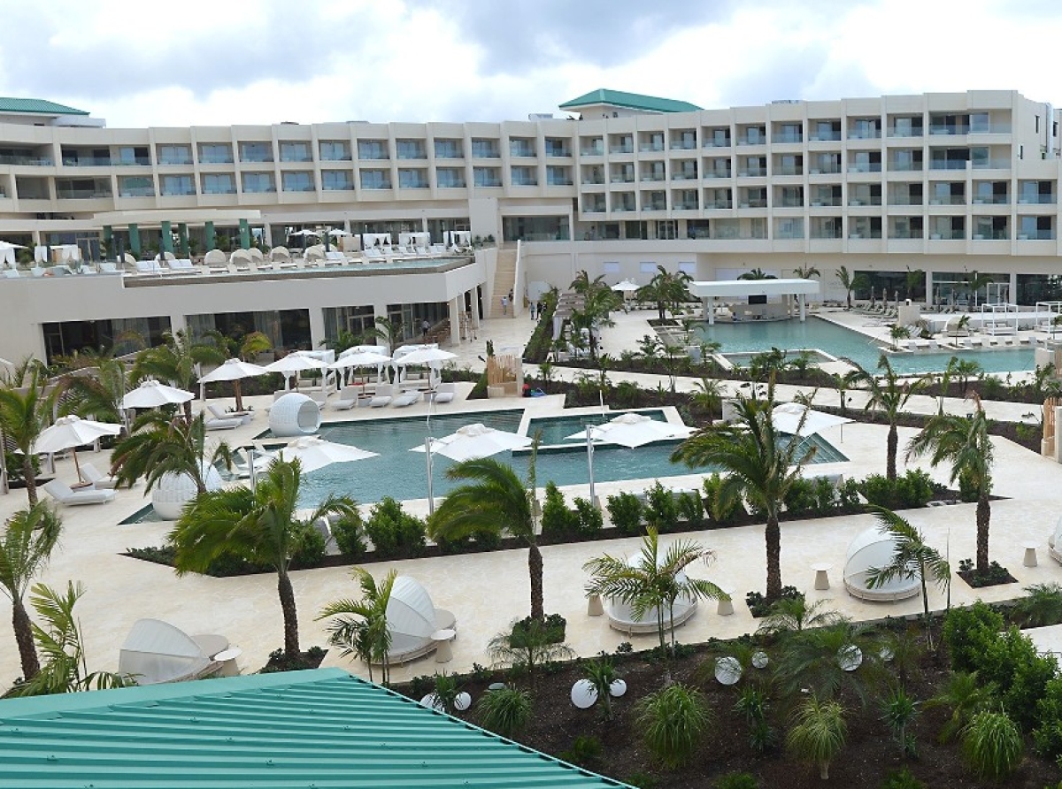 Iberostar a trece pa Aruba un mezcla sin paralelo di acomodacion luhoso y sostenibilidad