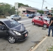 Chauffeur pata-pata a ocasiona accident fuerte pabao Edificio di Piet