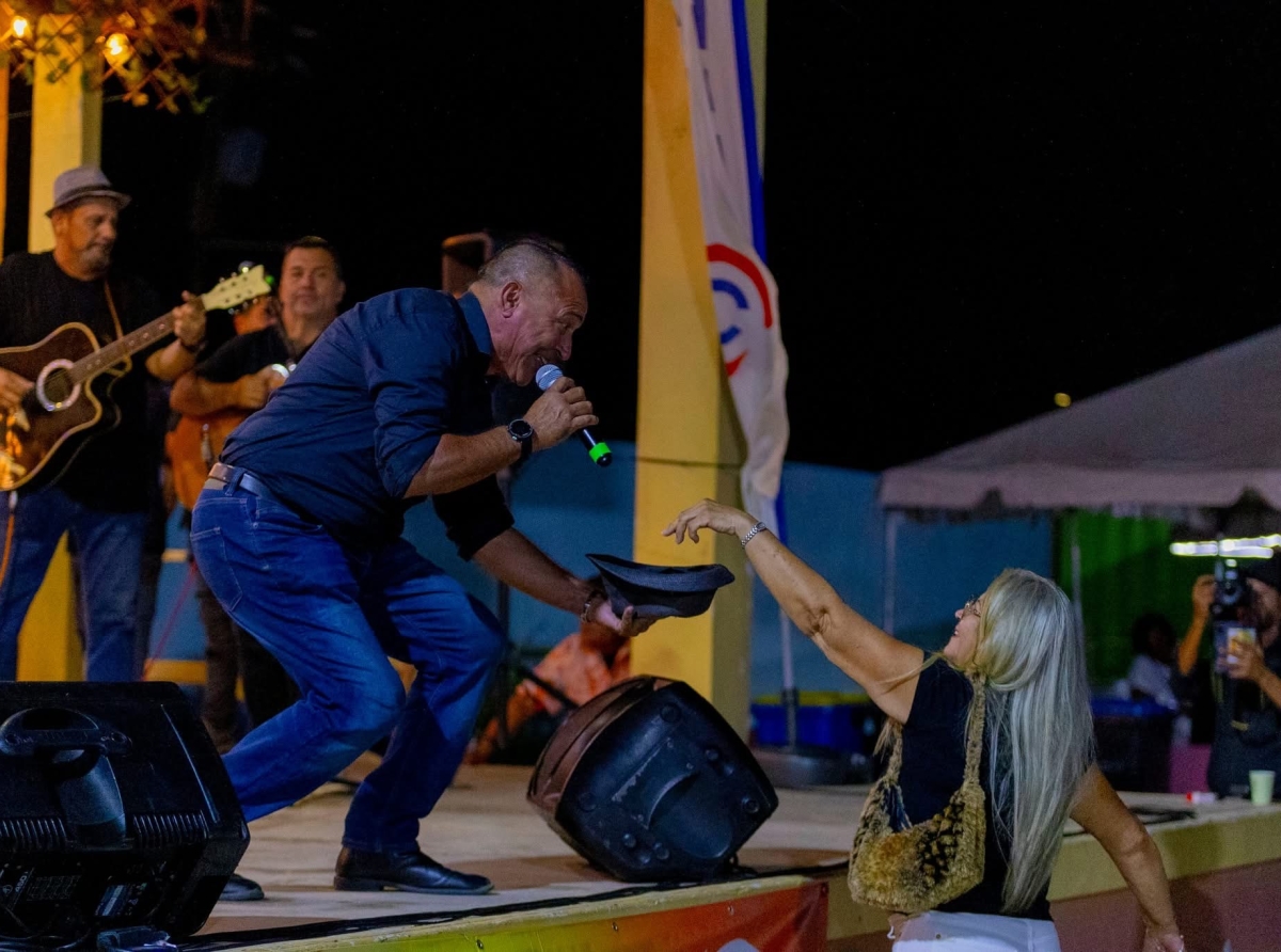 SETAR ta orguyoso di por a aporta na e gran celebracion di Dande