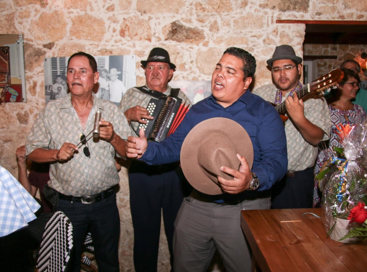 Dande ta un di e tradicionnan folklorico di Aruba