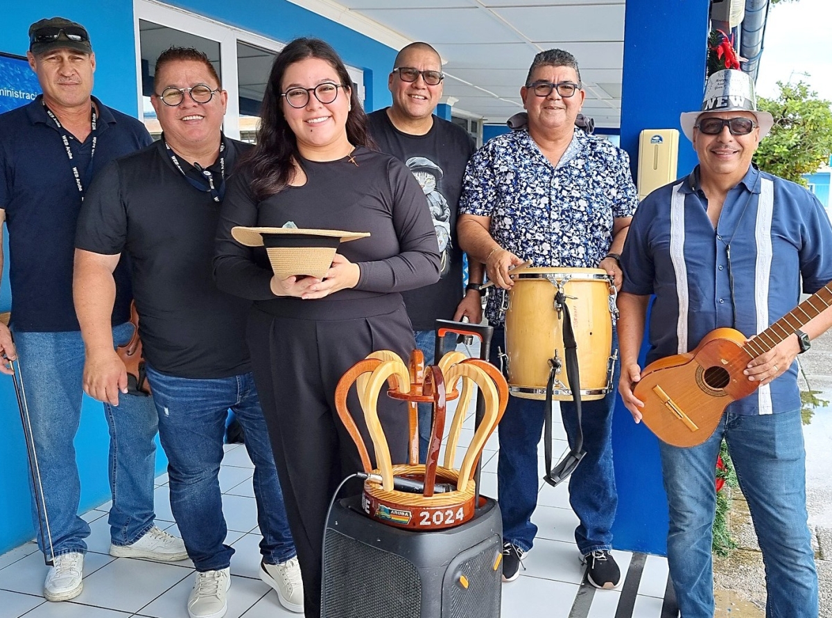 Grupo di WEB a pasa canta Dande pa tur Departamento