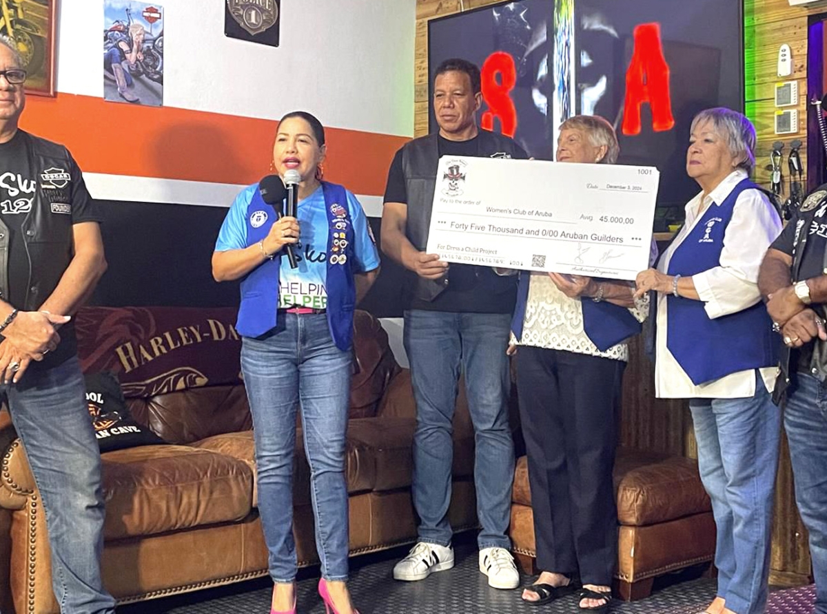 Old Skool Bikers cu donacion di 45 mil na Women’s Club pa proyecto ‘Dress a Child’