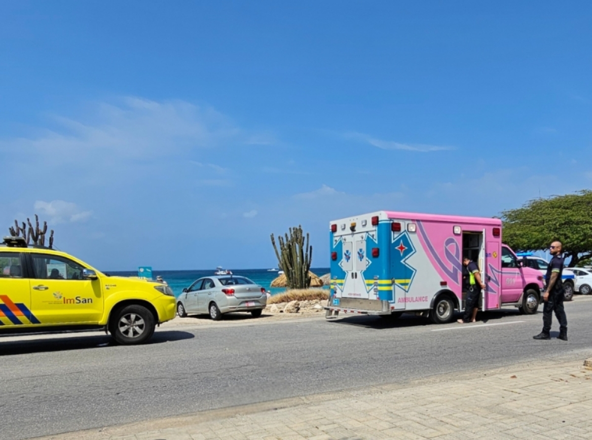 Turista  di 66 aña a fayece despues di bira malo ariba catamaran