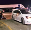 Chauffeur burachi y pa colmo agresivo a causa accident riba rotonde
