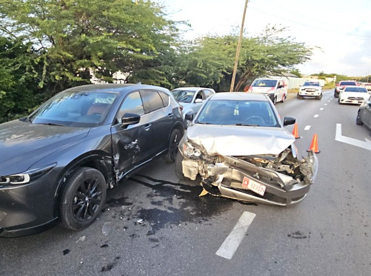 Accident riba caminda di Hato a laga mucha herida