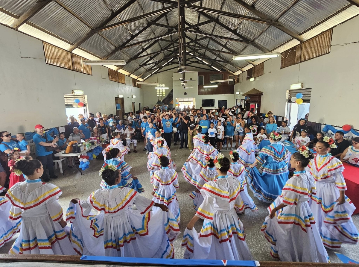 Celebra Dia di Himno y Bandera na Centro di Bario Savaneta