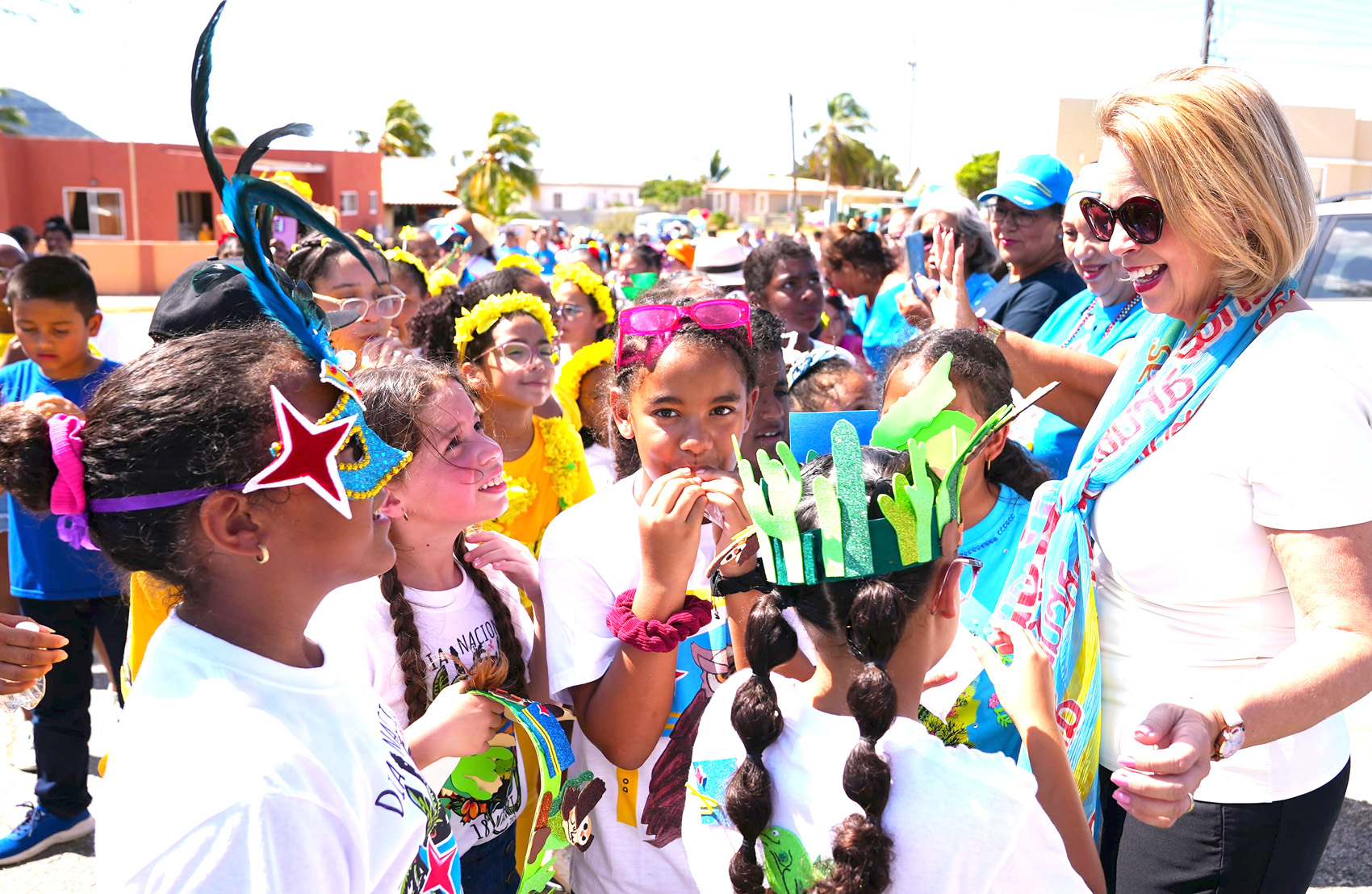 Prome Ministro a mira e Parada Cultural di Colegio Pastoor Kranwinkel