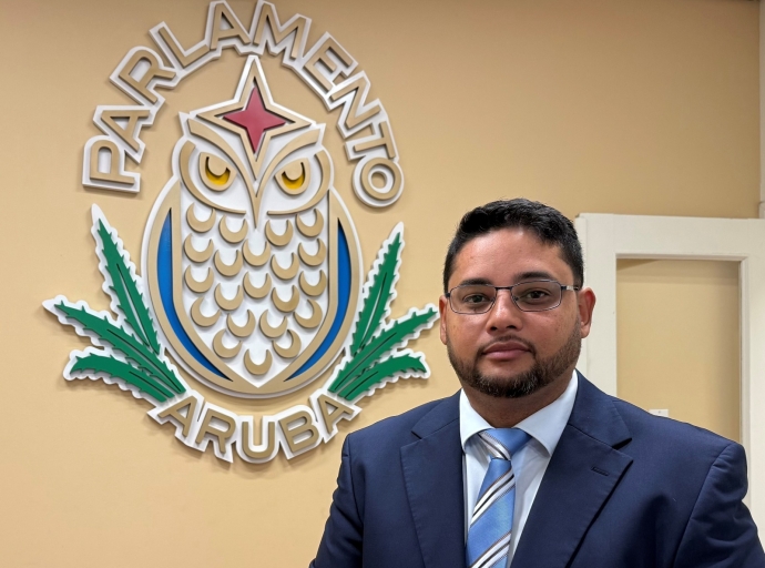 Lo haci tur esfuerso pa atende cu responsabilisa y resolve e asunto di Eagle LNG