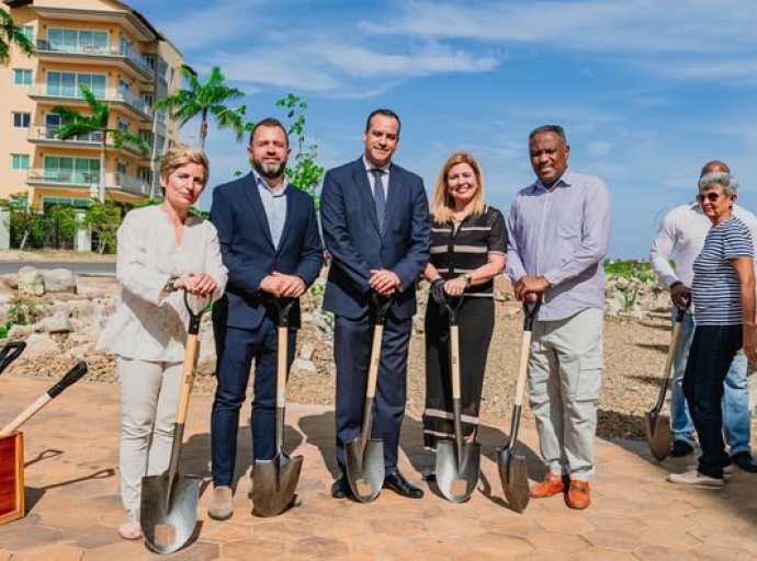 Inauguracion di e prome Shoco Boulvard na Iberostar JOIA