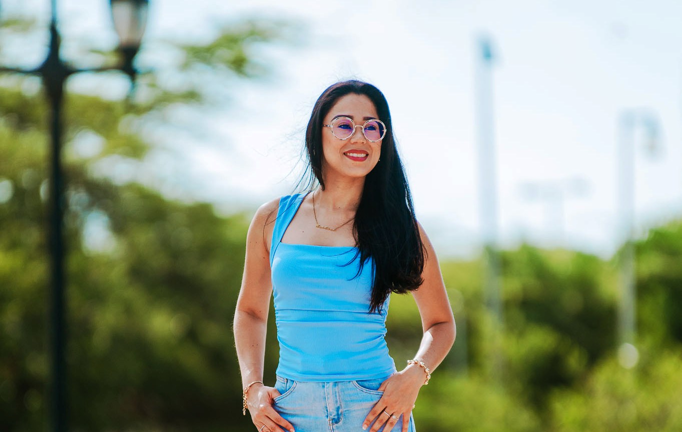 Miloushka Krozendijk ta empleado superior di Aruba Bank