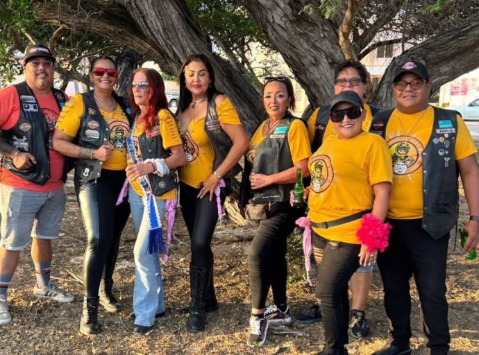 Bunita actividad organisa opa tur e 'ladies bikernan' di Aruba