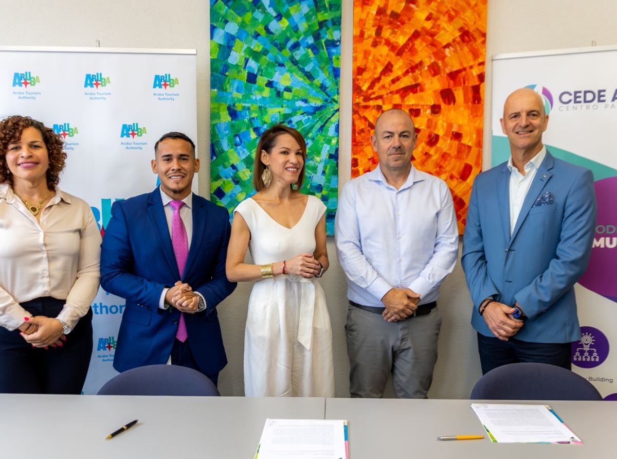 Acuerdo entre A.T.A. y CEDE Aruba pa mehora calidad di bida na Aruba