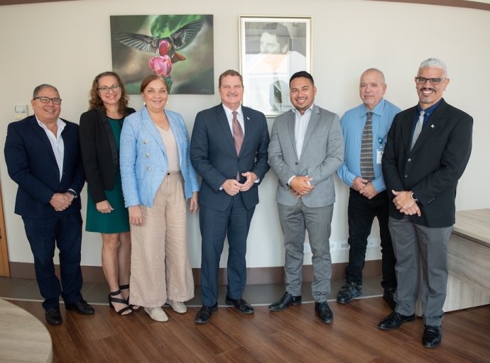 Cas di Cultura a presenta na Prome Minister plan ambicioso di renobacion y expansion