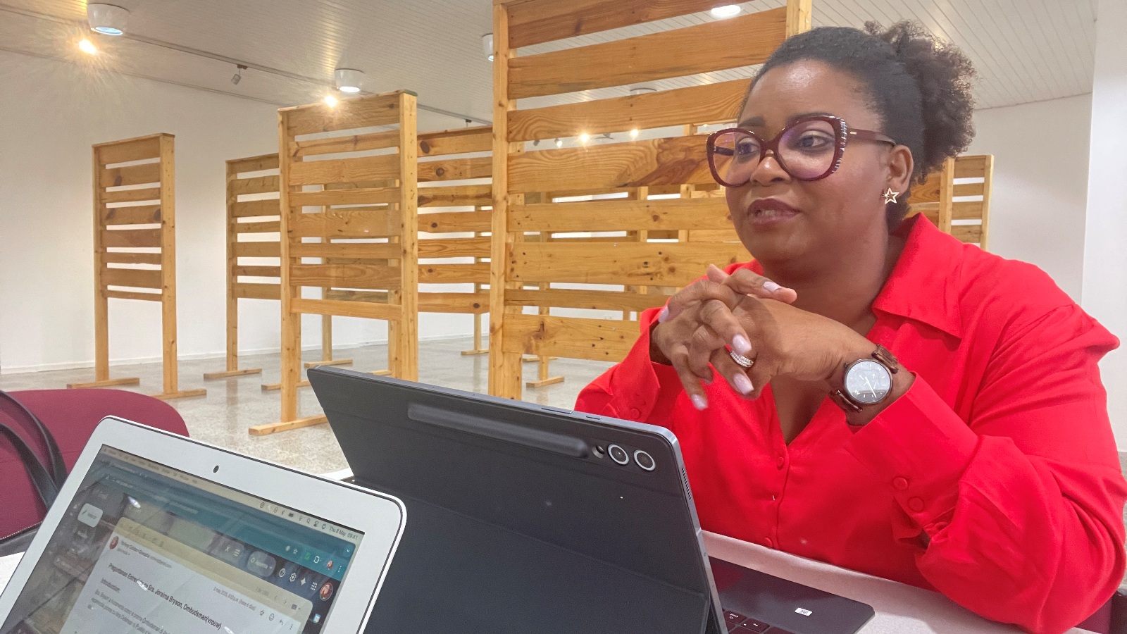 Aruba lo por haya su Kinderombudsman prome cu 2025 finalisa