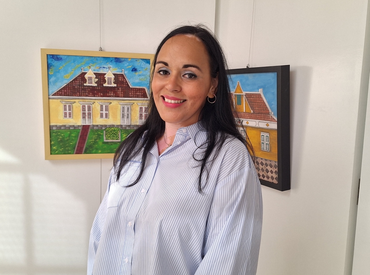 Artista Plastico Jo-ann Kock-Ridderstap ta anuncia su exposicion di Casnan di Cunucu na MANA